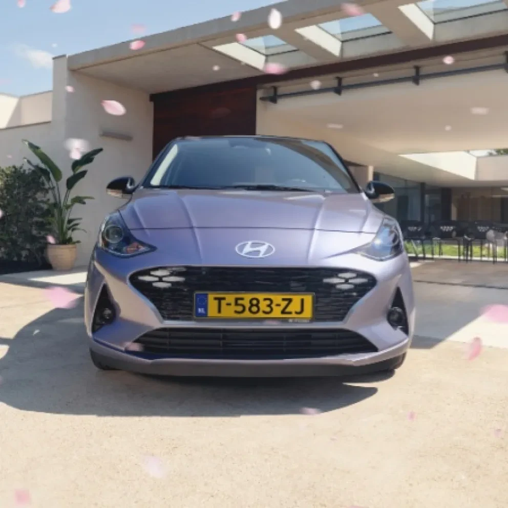 VOORDEEL IN DE LUCHT