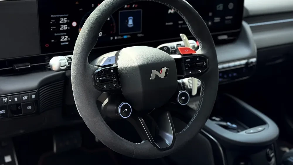 5N alcantara stuurwiel